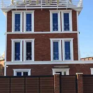Hotel Golden