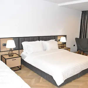Prime 3*, Tirana Albania
